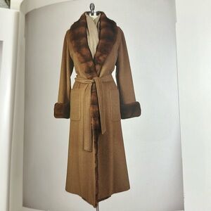 🌺🌺 NEW DOMENICO VACCA COLLECTABLE COAT